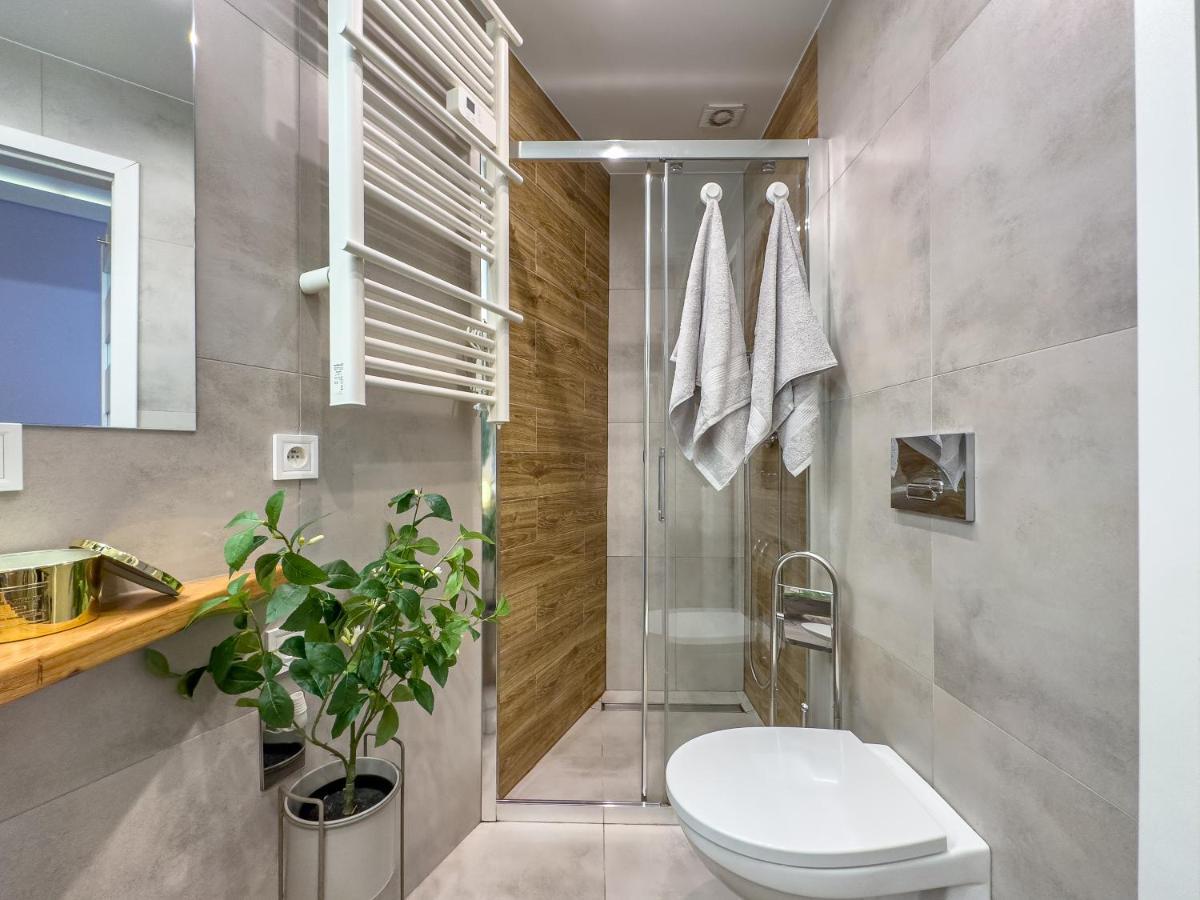 Apartament Przy Rynku Dluga 23 Krasków Exterior foto